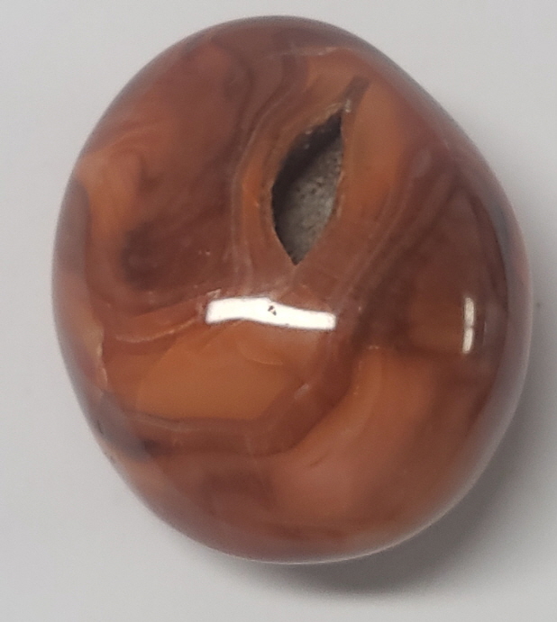 카네리안 지오드자갈형