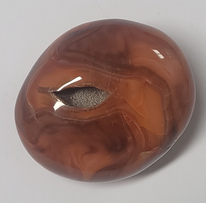 카네리안 지오드자갈형