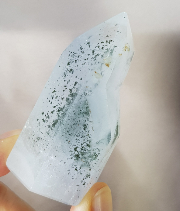 녹색 클로라이트 인쿠르젼