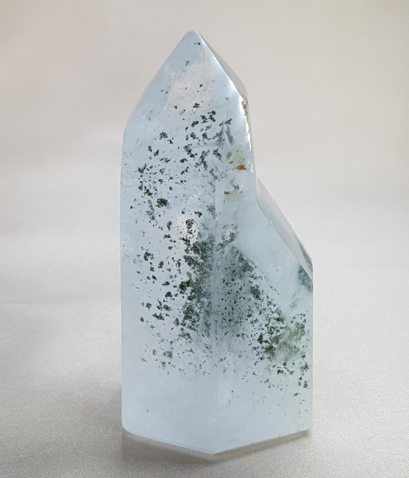 녹색 클로라이트 인쿠르젼