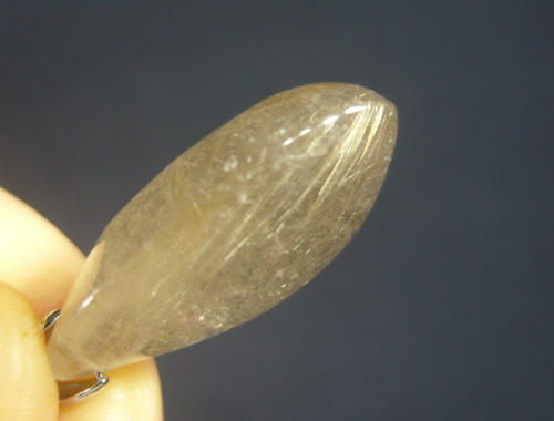 금침수정 펜던트