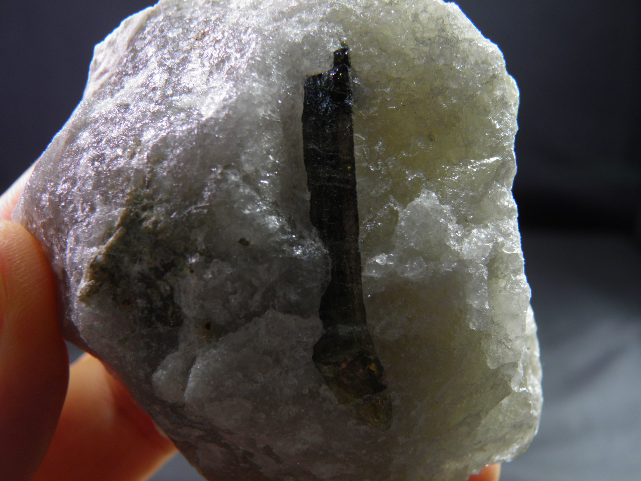 칼라 투어머린 원석