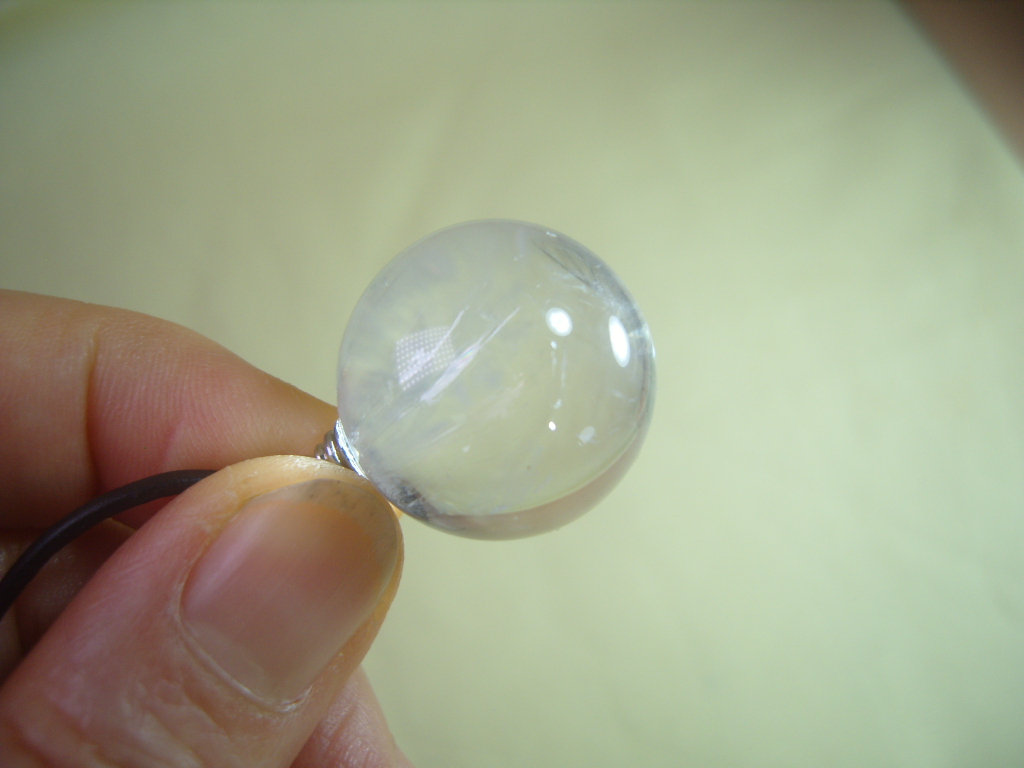 백수정 23mm 구슬 펜던트