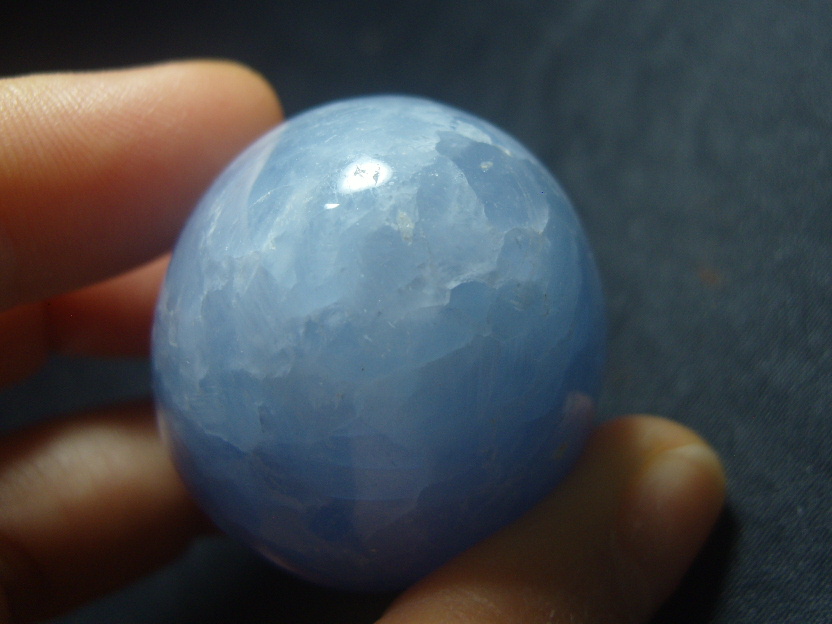 블루칼싸이트 작은계란형