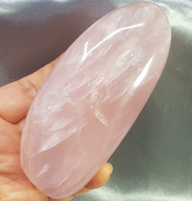 아프리카 장미수정입석형