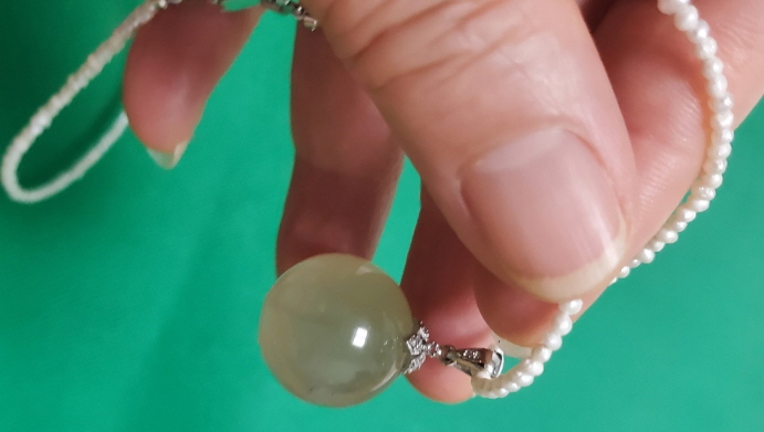 황 수정과 밥풀 진주 목걸이