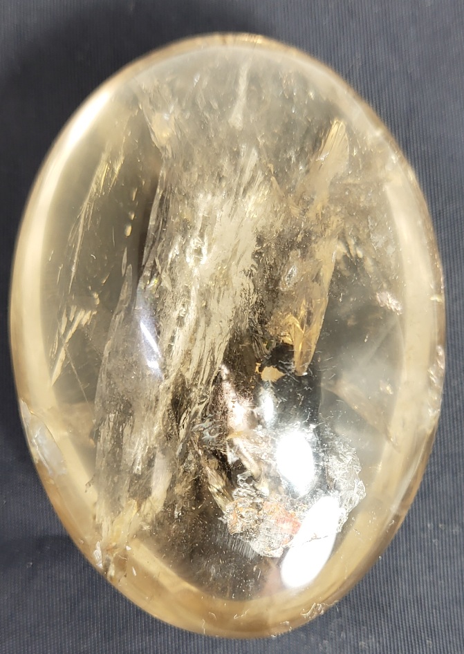 투명도 좋은 연수정