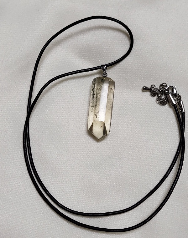 황수정 클로라이트 팬텀 펜던트