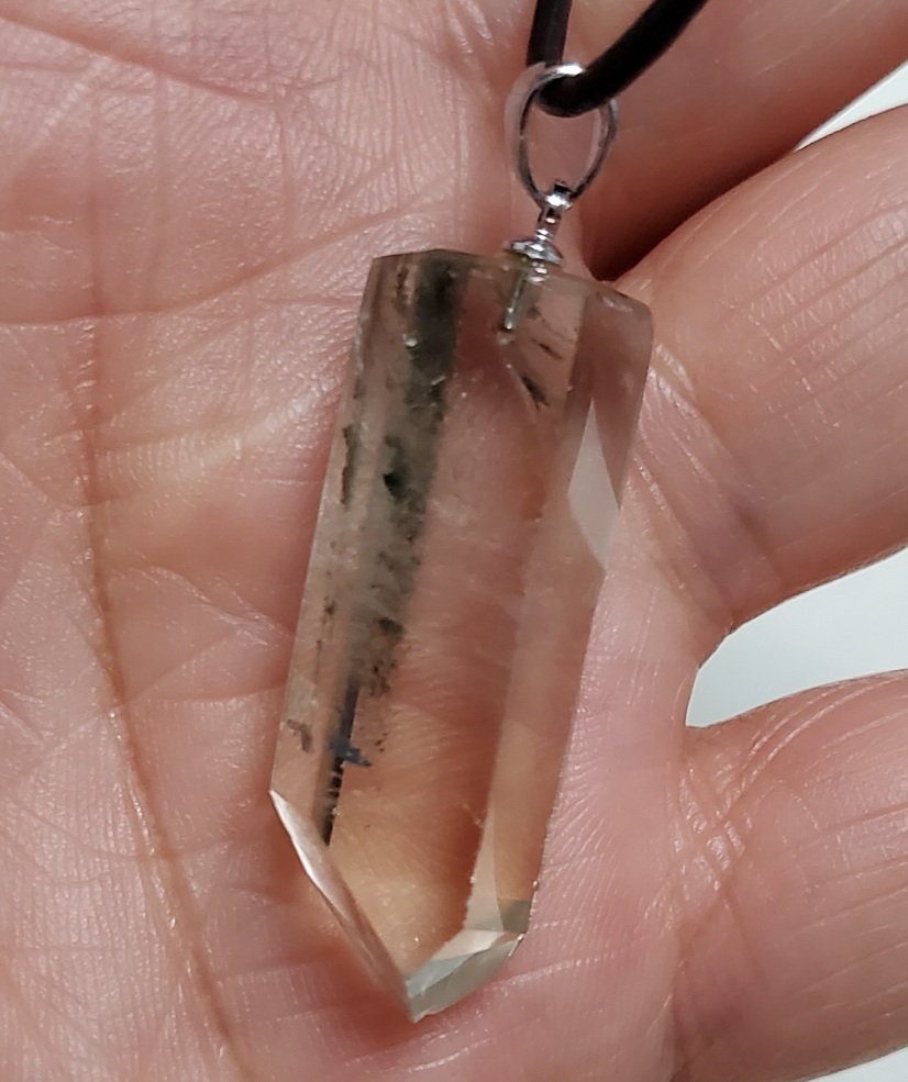 황수정 클로라이트 팬텀 펜던트