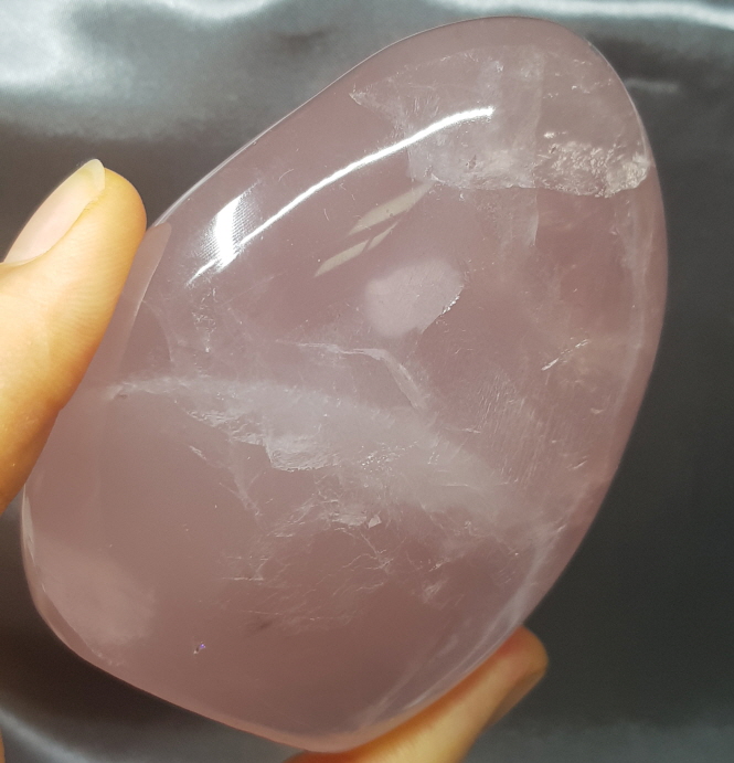 아프리카 장미수정 입석형