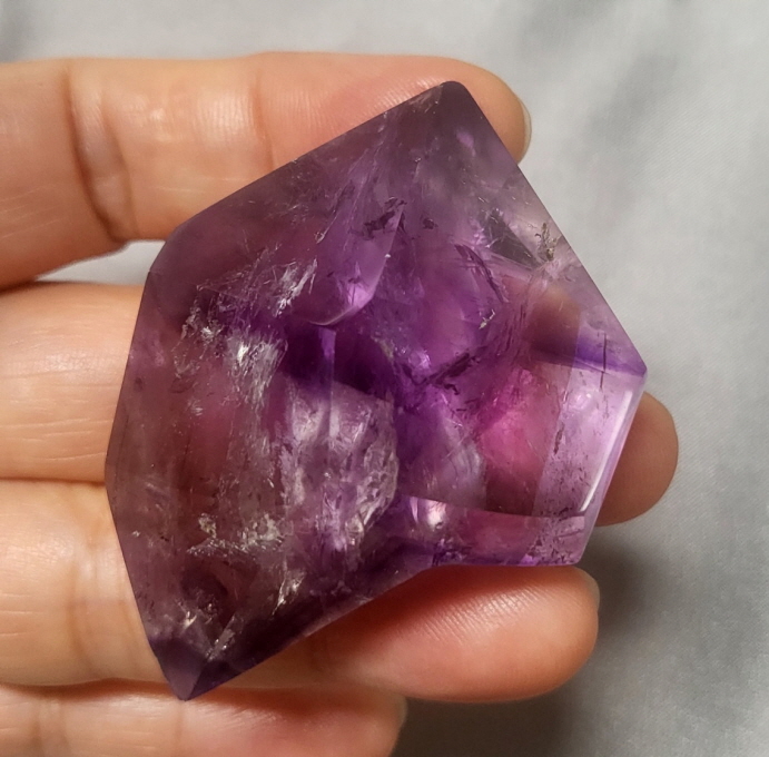 투명도  좋은 자수정 더블포인트형