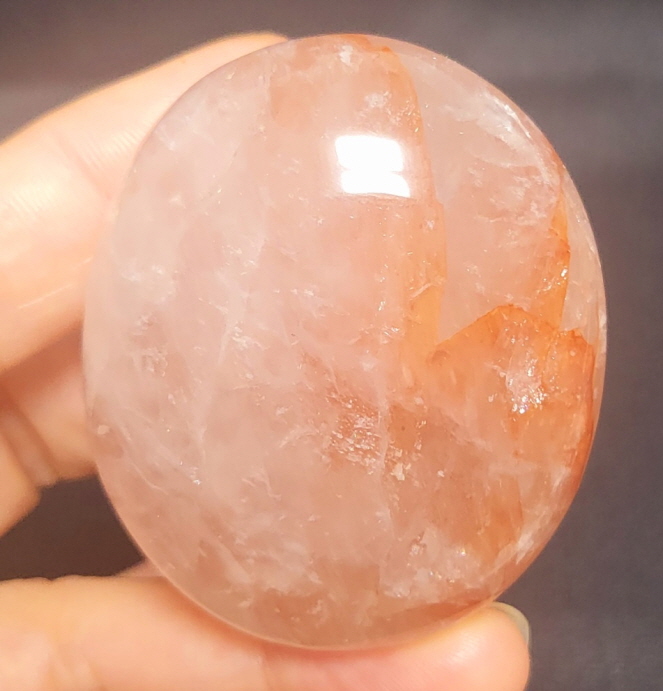 헤마토이드 원석