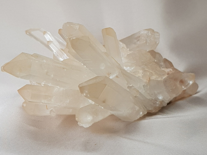 핑크 레무리안 원석 클러스터