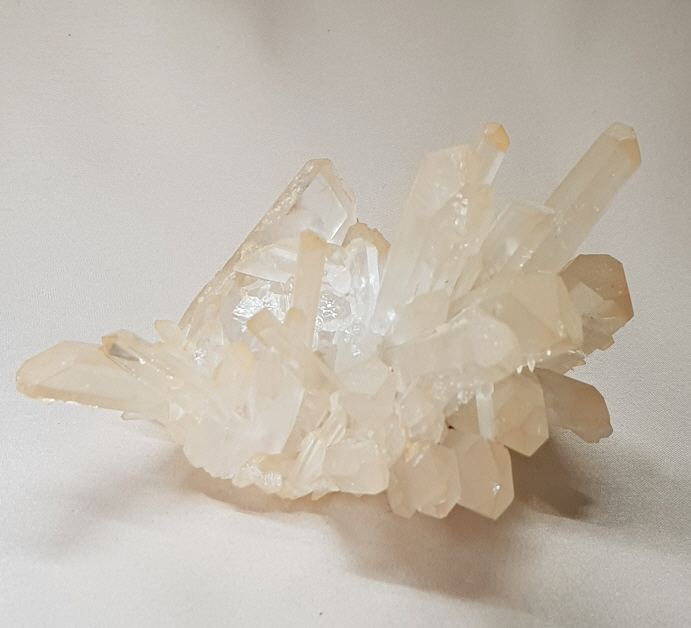 핑크 레무리안 원석 클러스터