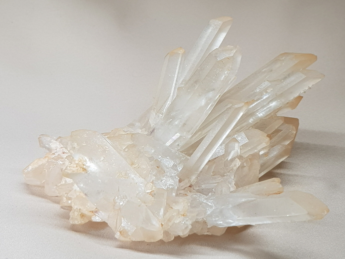 핑크 레무리안 원석 클러스터