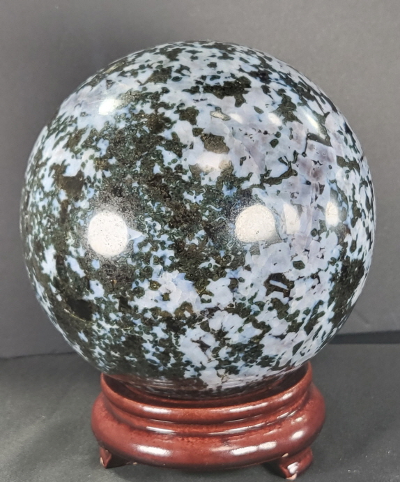 멀린나이트( Merlinite) 126mm 구