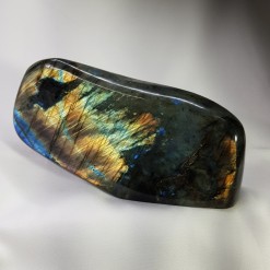 황금빛 라브라도라이트 입석형