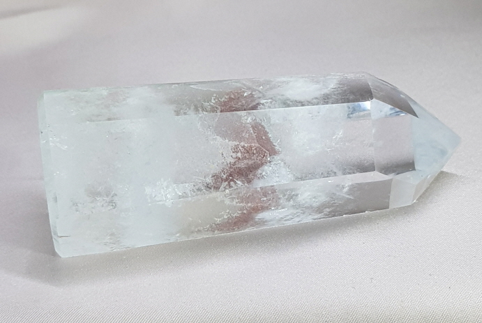 투명도 좋은 백수정 팬텀육각주형