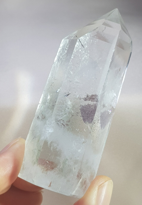 투명도 좋은 백수정 팬텀육각주형