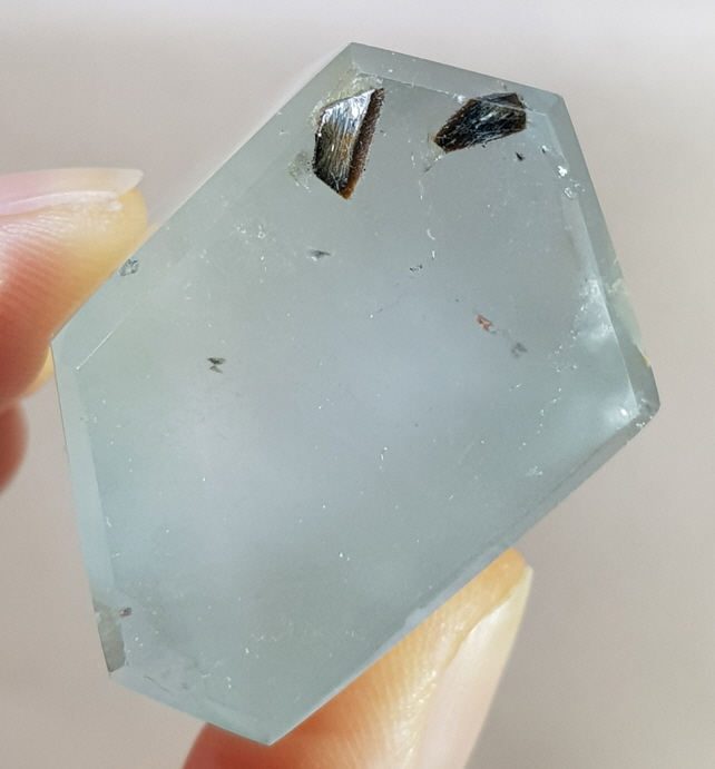 색감 깨끗한 클로라이트 팬텀