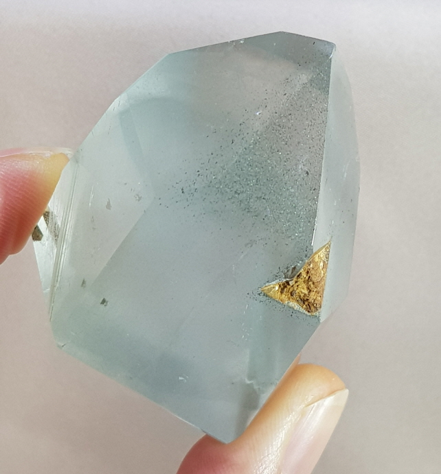 색감 깨끗한 클로라이트 팬텀