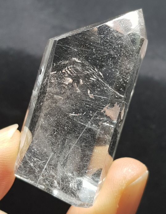 은침수정육각주형