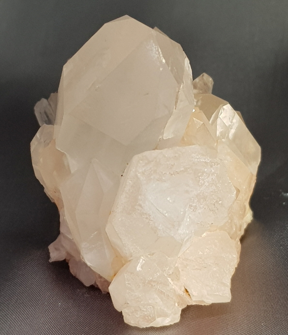 레무리안 원석클러스터