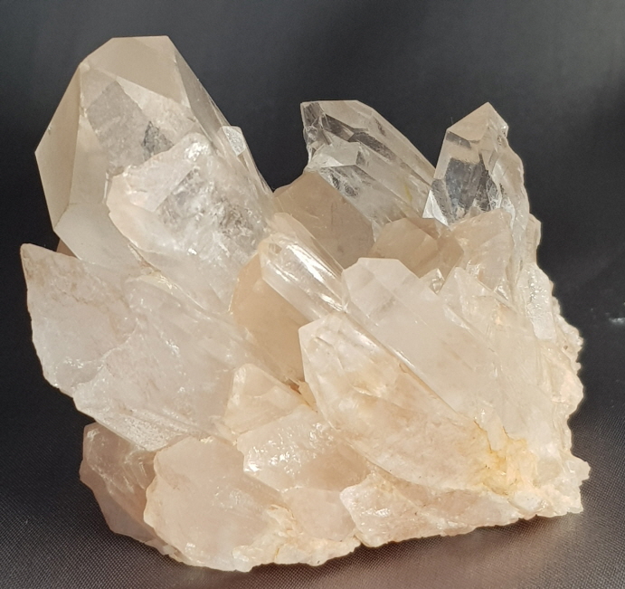 레무리안 원석클러스터