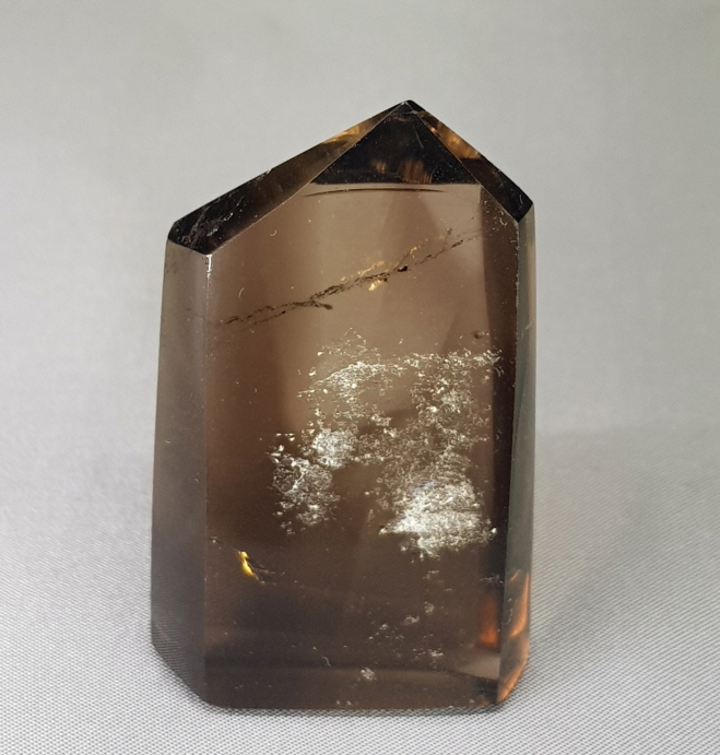 연수정 타뷸러 쿼츠 (납작 수정)육각주