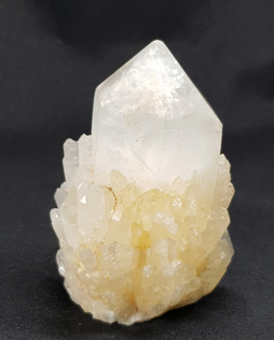 캔들 쿼츠(촛 불 수정)