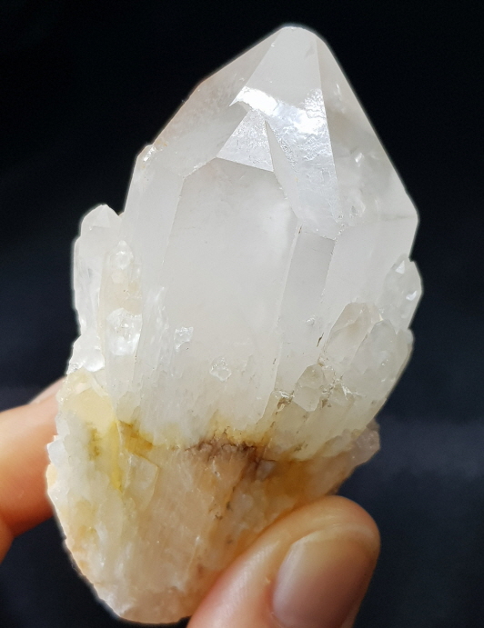 캔들 쿼츠(촛 불 수정)