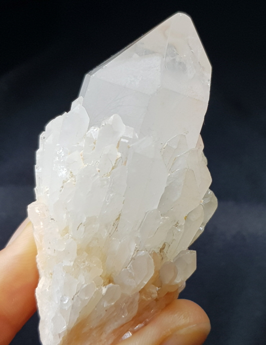 캔들 쿼츠(촛 불 수정)