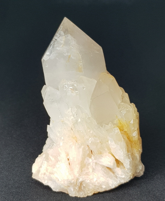 촛불 수정 (캔들 쿼츠)