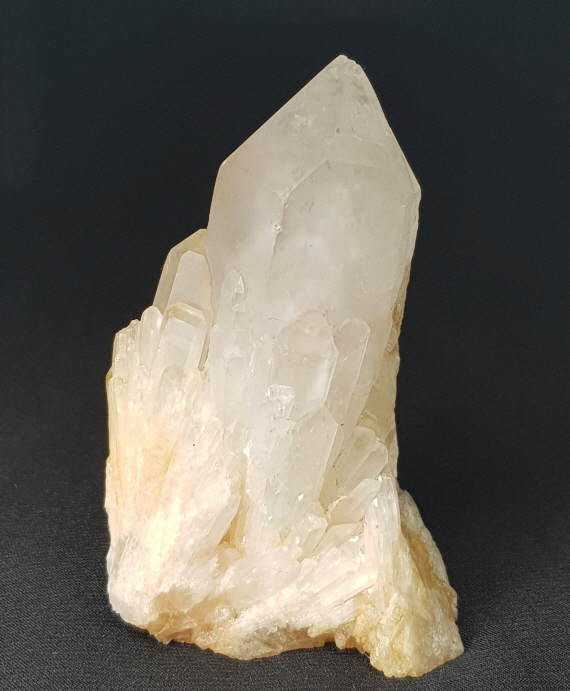 촛불 수정 (캔들 쿼츠)