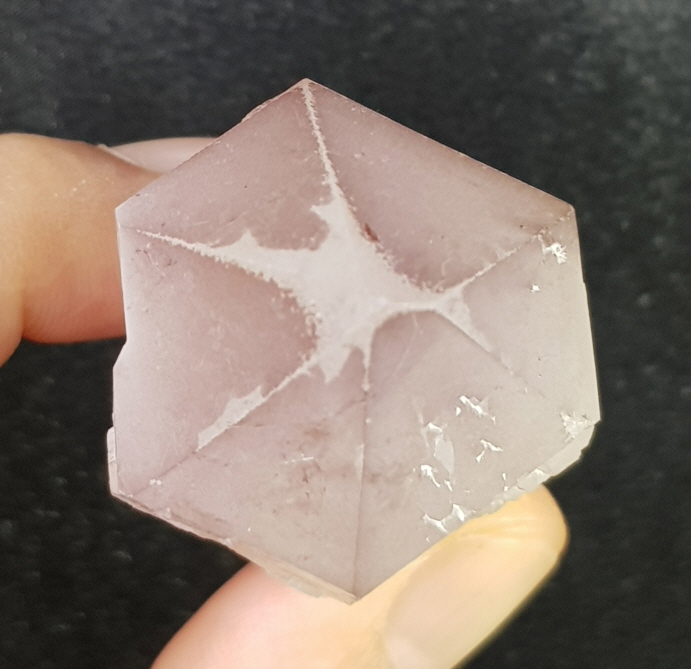 셀레스티얼 쿼츠( 천상 수정)