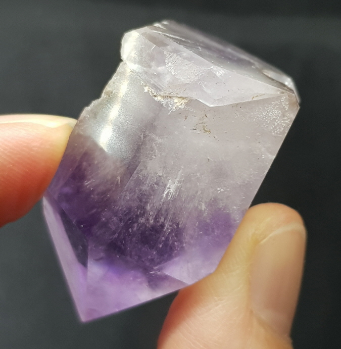 내츄럴 자수정 육각주형