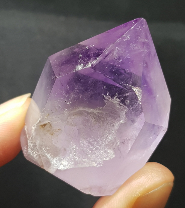 내츄럴 자수정 육각주형