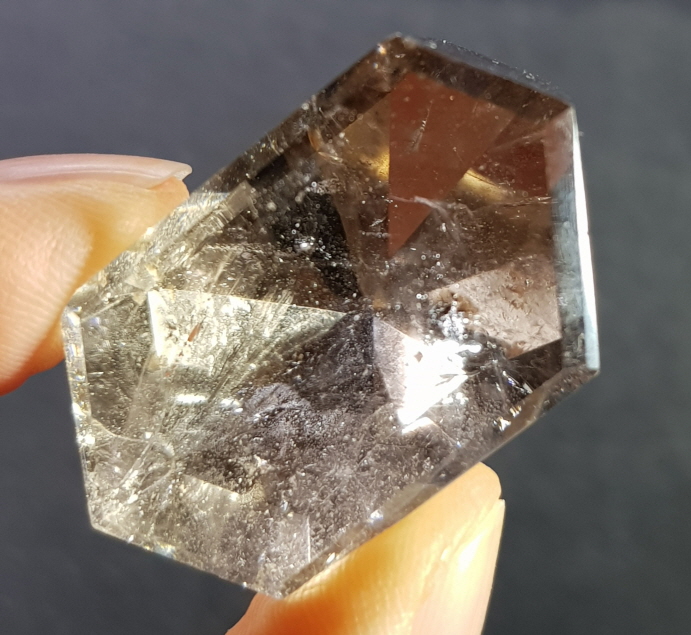 연앤황수정( 스모키 시트린= Smoky Citrine Quartz)