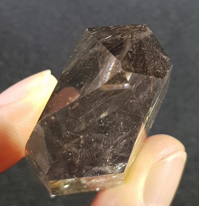 연앤황수정( 스모키 시트린= Smoky Citrine Quartz)