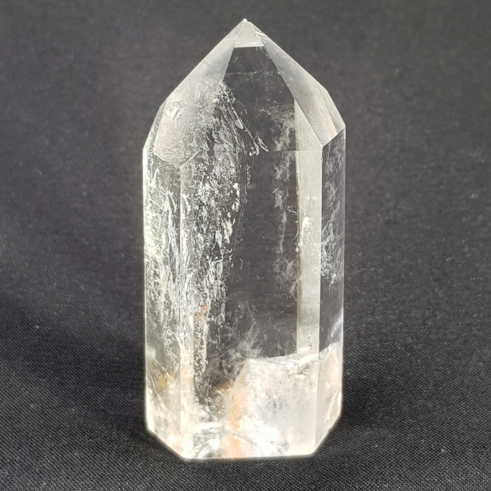 관입 백수정육각주