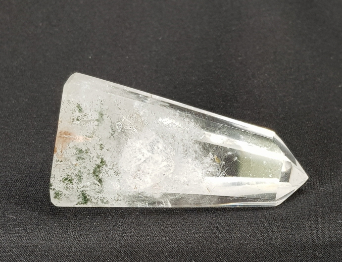 녹색 클로라이트 인쿠르젼