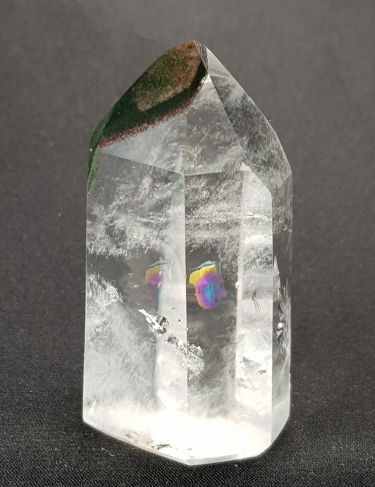 선명한 색감 형성 가든수정