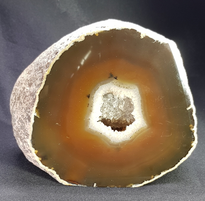 파이어 아게이트 (FIRE  AGATE) 지오드