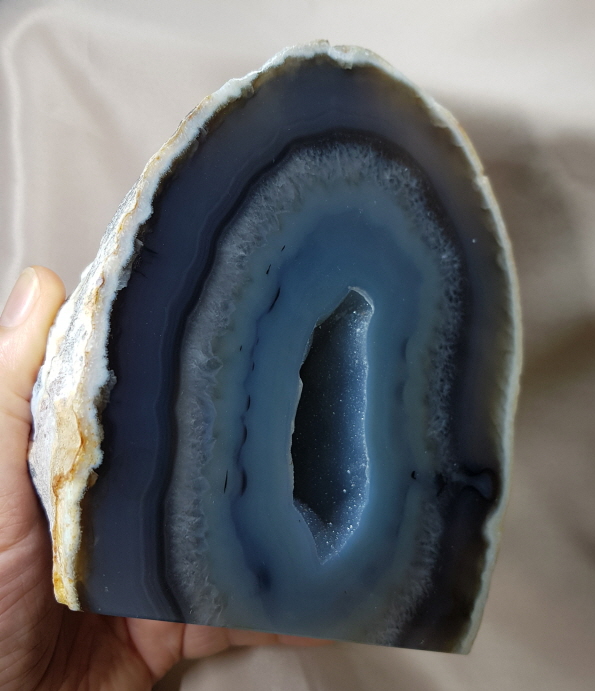 블루레이스 아게이트  지오드