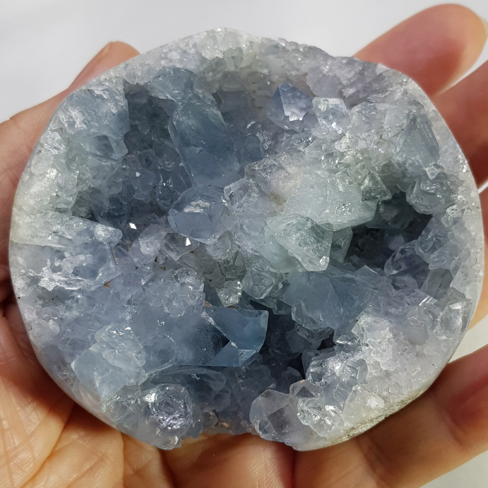 셀레스타이트 지오드