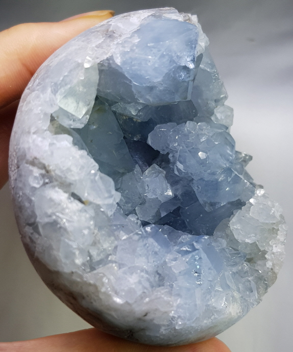 아프리카 셀레스타이트 지오드