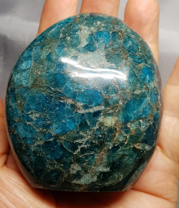 블루 아페타이트(Blue  Apatite) 원석입석형