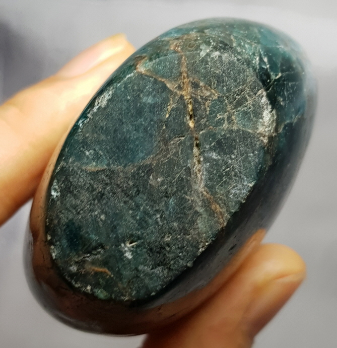 블루 아페타이트(Blue  Apatite) 원석입석형