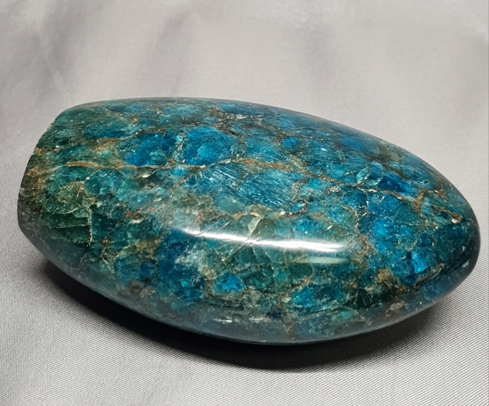 블루 아페타이트(Blue  Apatite) 원석입석형