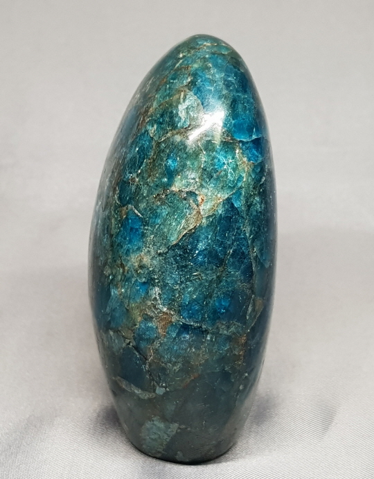 블루 아페타이트(Blue  Apatite) 원석입석형